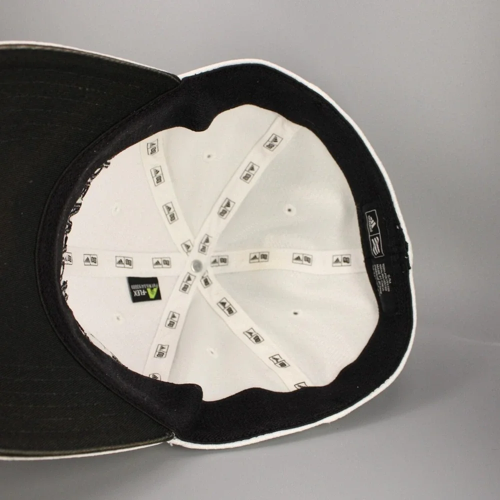 TaylorMade‎ R11S Penta Hat Cap Adjustable White Black Golf Tour Performance Mens
